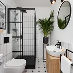 Awanport Estate By Renters
