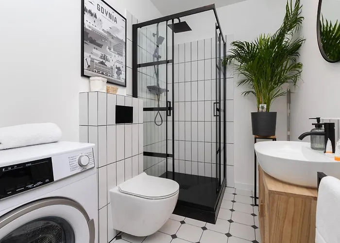 Awanport Estate By Renters Apartment